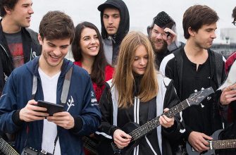 Спортивные куртки истинных меломанов